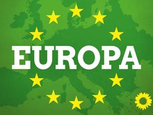 Grüne Flagge mit Sternen und Schriftzug EUROPA